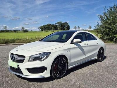 Mercedes CLA45 AMG