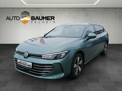 Używany VW Passat 150 KM (110 kW) 2024 Zielony Kombi