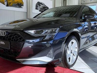 Grau Gebraucht 2025 Audi A3 Advanced Plus Limousine | 25.490 €