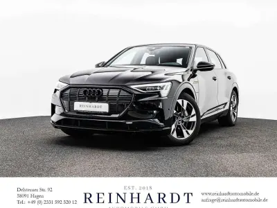 Gebraucht Audi e-tron Advanced 300 kW (408 PS) 2022 Mythosschwarz metallic SUV