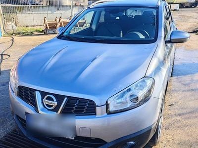 Nissan Qashqai +2