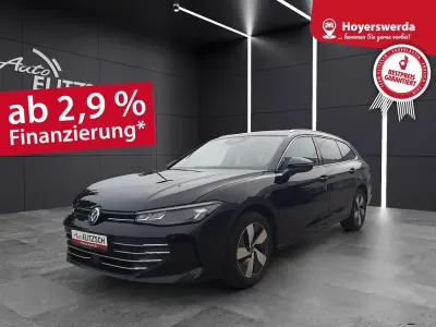 Gebraucht VW Passat Business 150 PS (110 kW) 2024 Grenadillschwarz metallic Kombi