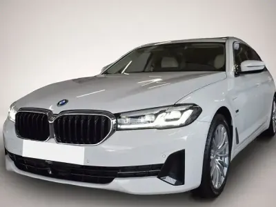 Gebraucht BMW 530e 184 PS (135 kW) 2023 Weiß Kombi
