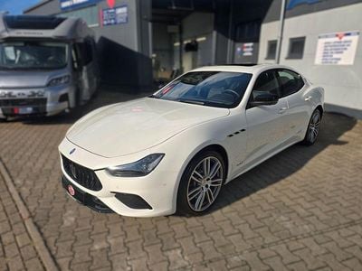 Gebraucht Maserati Ghibli 430 PS (316 kW) 2021 Weiß Coupé