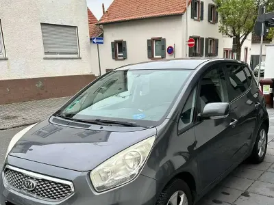 Gebraucht Kia Venga Spirit 125 PS (91 kW) 2010 Kleinwagen
