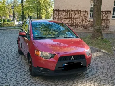 Brugt Mitsubishi Colt 70 HK (51 kW) 2009 Rød Hatchback