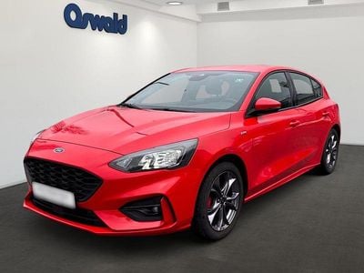 Rot Gebraucht 2021 Ford Focus ST-Line Limousine | 16.490 € (Fairer Preis)