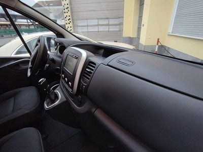 Gebraucht Nissan NV300 Comfort 120 PS (88 kW) 2020 Weiß Van