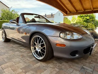 Gebraucht Mazda MX5 145 PS (106 kW) 2002 Silber Cabrio