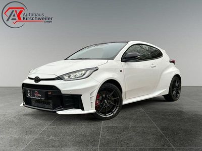 Gebraucht Toyota Yaris 280 PS (205 kW) 2024 Platinumweiß perleffekt Kleinwagen