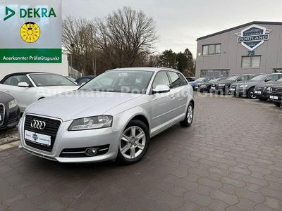 Gebraucht Audi A3 Attraction 90 PS (66 kW) 2012 Silber Kleinwagen