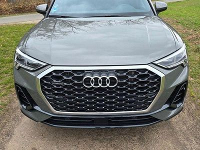 Gebraucht Audi Q3 Sport 190 PS (139 kW) 2023 Grau SUV