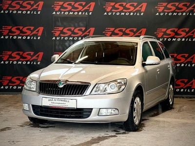 Silber Gebraucht 2013 Skoda Octavia Ambition Kombi | 5.980 € (Guter Preis)