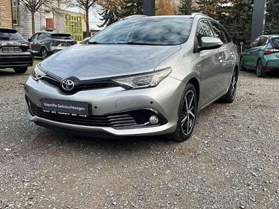 Toyota Auris Hybrid