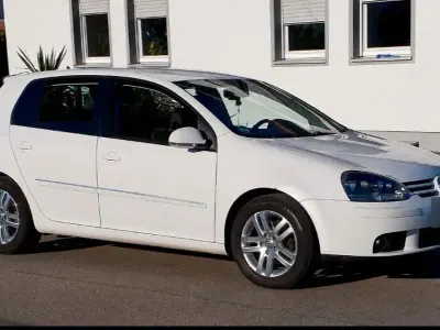 Second-hand VW Golf VI 103 CP (75 kW) 2008 Alb Hatchback