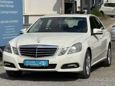 Gebraucht Mercedes E200 184 PS (135 kW) 2009 Andere Limousine