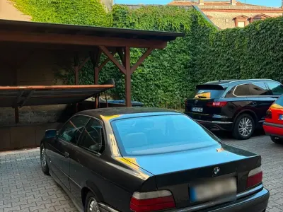 Gebraucht BMW 325 M Sport 192 PS (141 kW) 1993 Schwarz Coupé