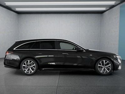 Gebraucht Mercedes E300 204 PS (150 kW) 2025 Schwarz Kombi