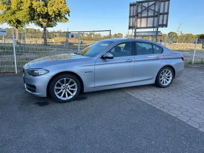 Gebraucht BMW 520 184 PS (135 kW) 2014 Silber Limousine