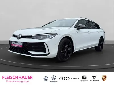 Gebraucht VW Passat R-line 150 PS (110 kW) 2024 Weiss Kombi