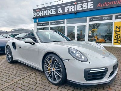 Porsche 911 Turbo S Cabriolet