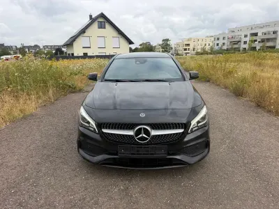 Gebraucht Mercedes CLA200 156 PS (114 kW) 2018 Schwarz Coupé