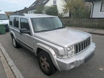 Second-hand Jeep Commander 208 CP (152 kW) 2007 Argintiu SUV