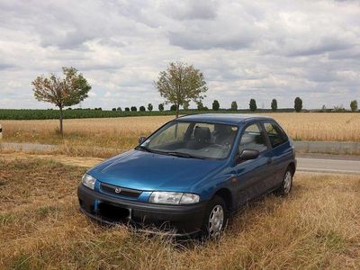 Mazda 323