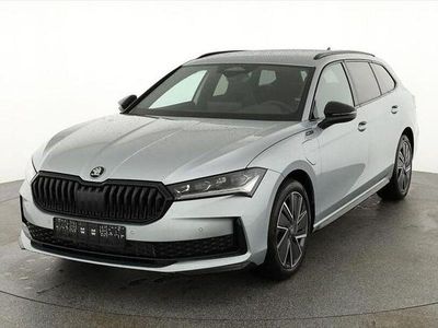 Silber Neu 2025 Skoda Superb | 44.874 € (Guter Preis)
