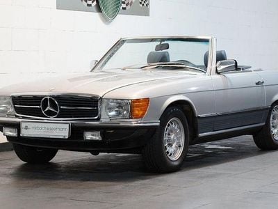 Gebraucht Mercedes SL500 231 PS (169 kW) 1982 Silber Cabrio