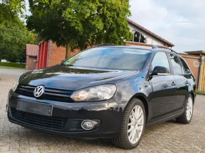 Gebraucht VW Golf VII 105 PS (77 kW) 2012 Schwarz Limousine