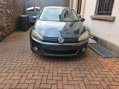 Gebraucht VW Golf VI 102 PS (75 kW) 2009 Blau Kleinwagen