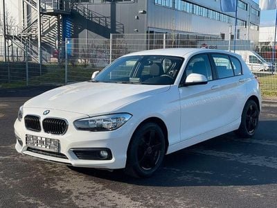 Weiß Gebraucht 2018 BMW 118 Advantage Kleinwagen | 15.990 € (Guter Preis)
