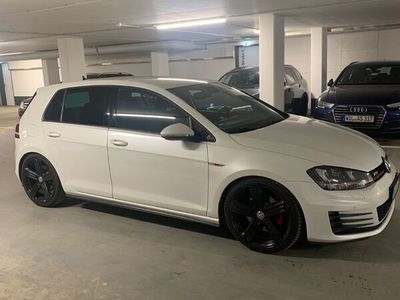 gebraucht VW Golf 2.0 TSI DSG BMT GTI GTI