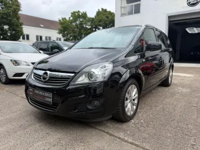 Gebraucht Opel Zafira Family 140 PS (102 kW) 2014 Schwarz Van / Kleinbus