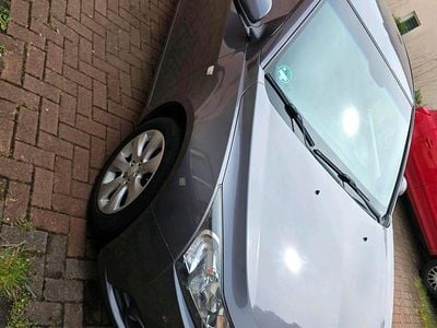 Begagnad Chevrolet Cruze 163 HK (119 kW) 2012 Grå Sedan