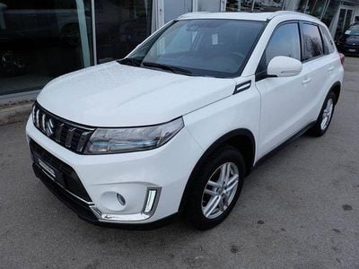 Gebraucht Suzuki Vitara Comfort+ 129 PS (94 kW) 2023 Weiß SUV
