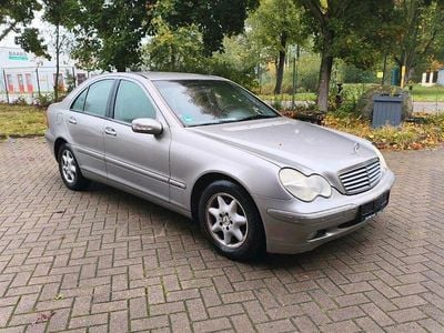 Mercedes C200