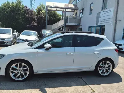 Gebraucht Seat Leon FR 150 PS (110 kW) 2015 Weiß Limousine