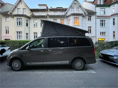 Gebraucht Mercedes V220 Marco Polo 160 PS (117 kW) 2018 Braun Van / Kleinbus