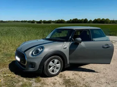 Gebraucht Mini Cooper 136 PS (100 kW) 2019 Grau Kleinwagen