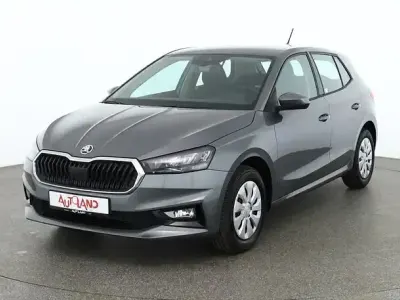 Nouă Skoda Fabia 140 CP (102 kW) 2026 Gri Hatchback