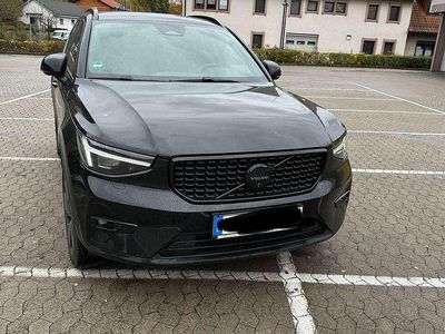 Gebraucht Volvo XC40 Plus 163 PS (119 kW) 2025 Schwarz SUV