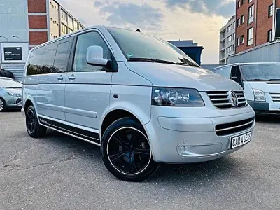 Gebraucht VW T5 131 PS (96 kW) 2006 Silber Van