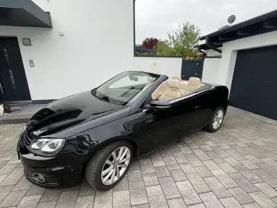 Używany VW Eos 140 KM (102 kW) 2011 Czarny Kabriolet