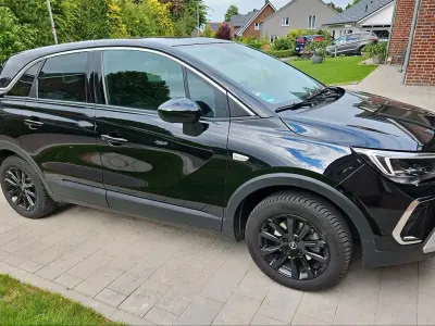 Gebraucht Opel Crossland Elegance 130 PS (95 kW) 2024 Schwarz SUV