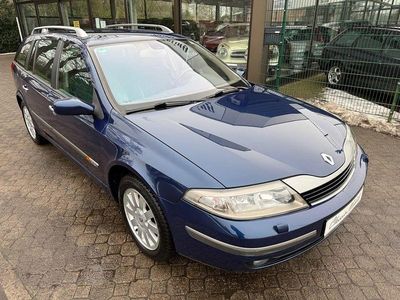 Blau Gebraucht 2002 Renault Laguna GrandTour Privilege Kombi | 3.300 €