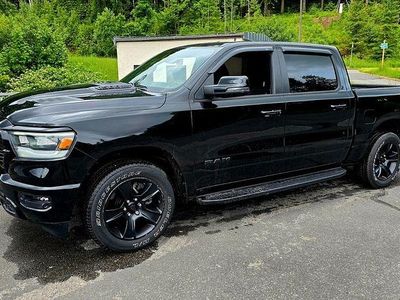 Schwarz Gebraucht 2023 Dodge Ram Abholung | 58.990 € (Teuer)