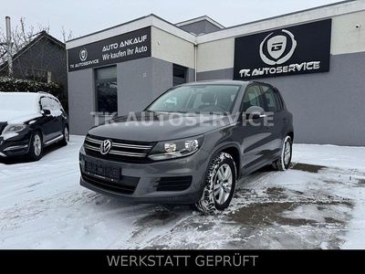 Gebraucht VW Tiguan Trendline 122 PS (89 kW) 2014 Grau SUV
