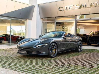 Usata Ferrari Roma 620 CV (456 kW) 2025 Grigio Cabrio